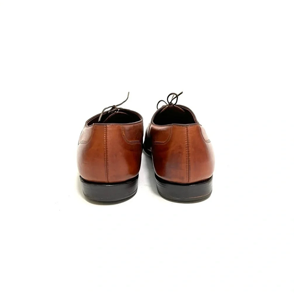 Vintage 1990s men’s cognac leather lace up Oxford shoes